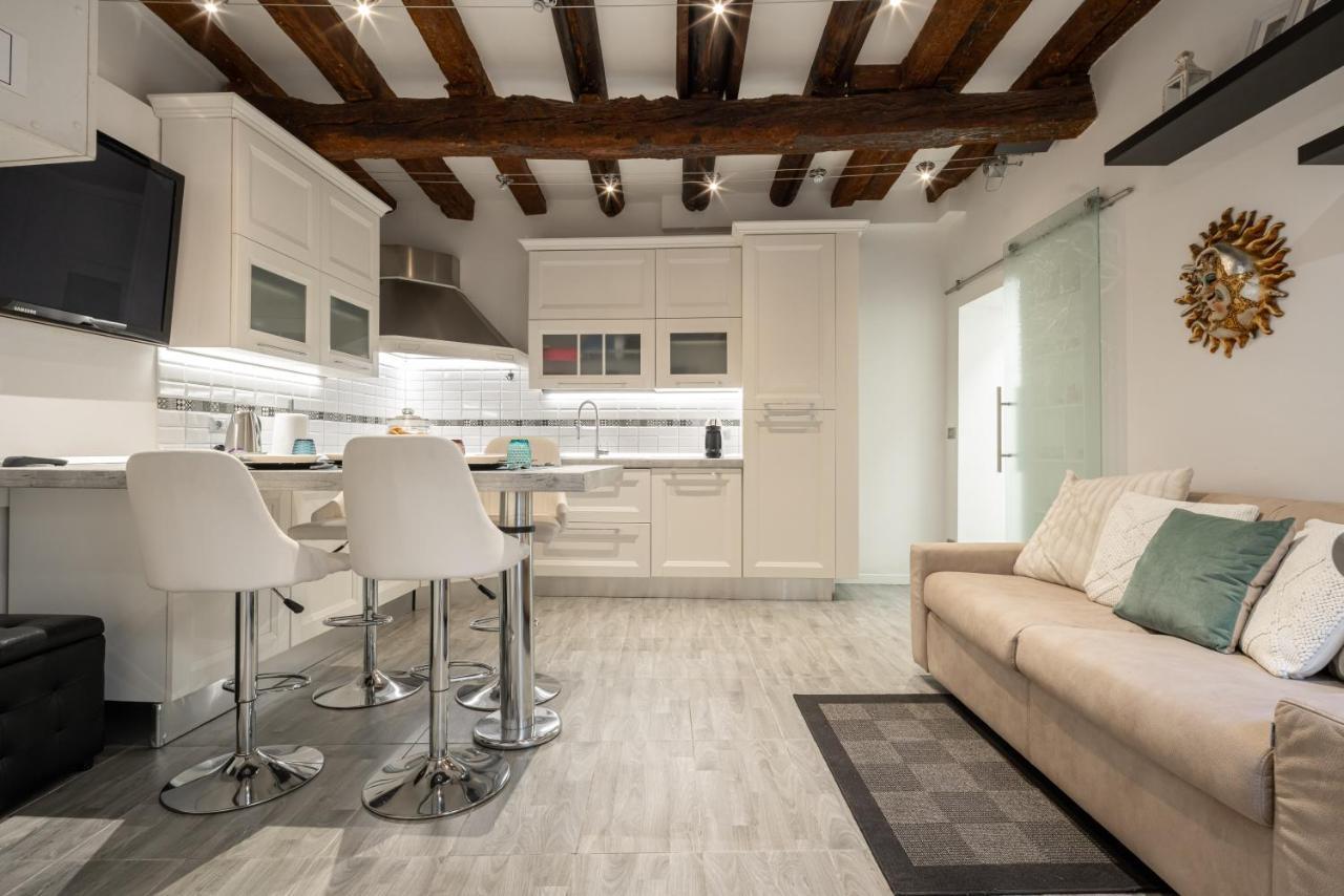 Rialto Boutique Apartment Veneza Exterior foto